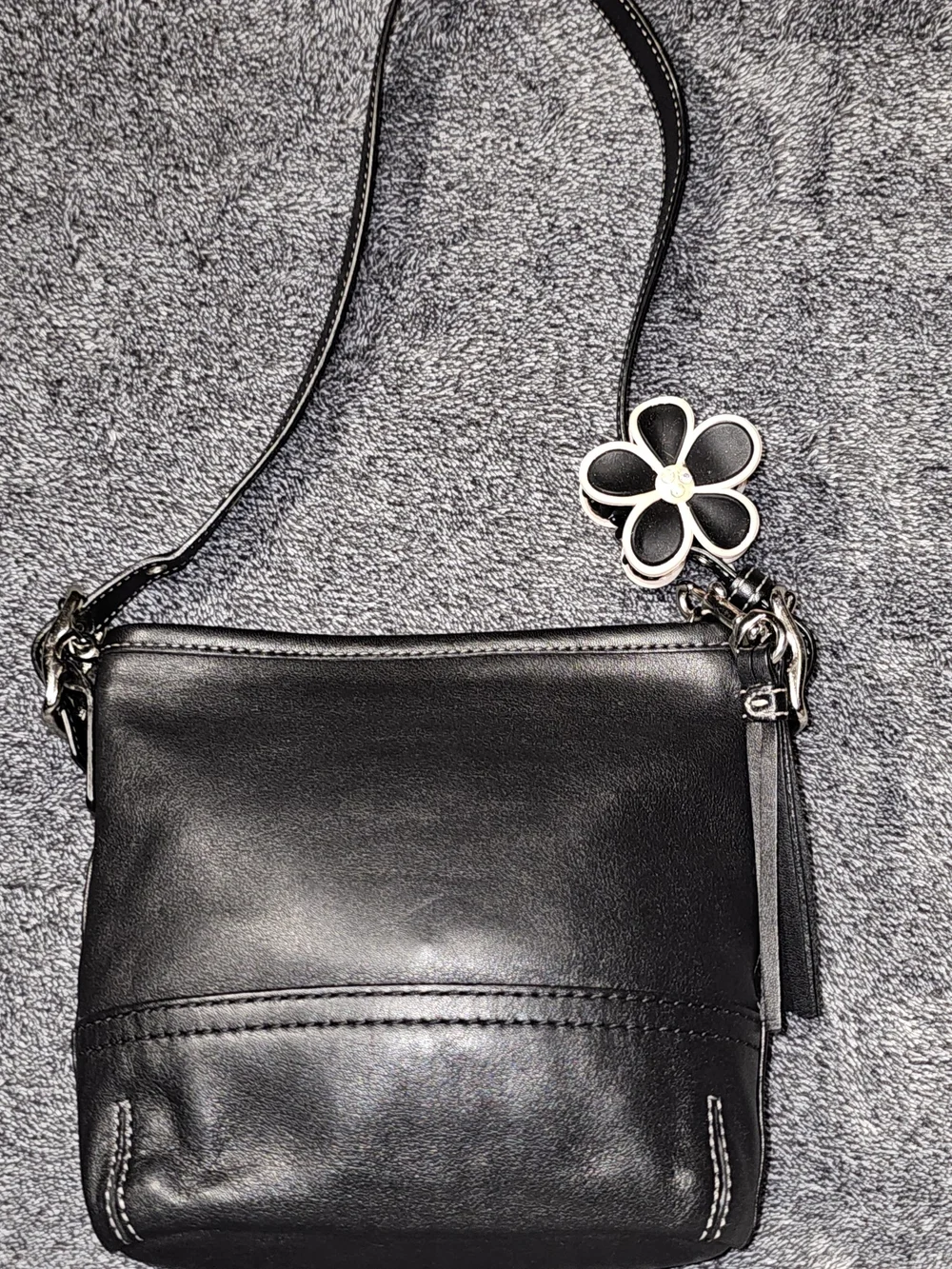 Coach Black Leather Bag With Tassel Zipper Detail Mini 7.5 W 6.5 H #1507